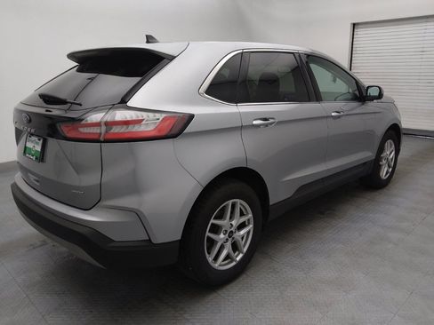 Used 2024 Ford Edge SEL image 10