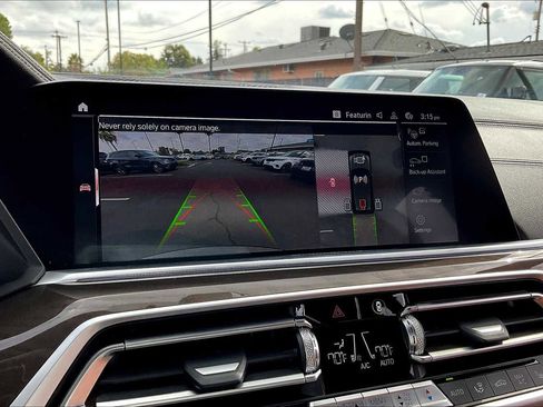 Used 2022 BMW X5 xDrive40i w/ M Sport Package image 24