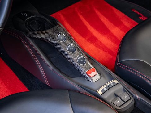 Certified 2019 Ferrari 488 Spider image 15