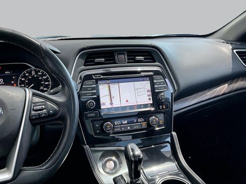 Used 2018 Nissan Maxima Platinum FWD image 7