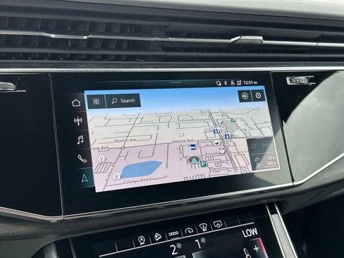 Used 2022 Audi Q8 Prestige image 35