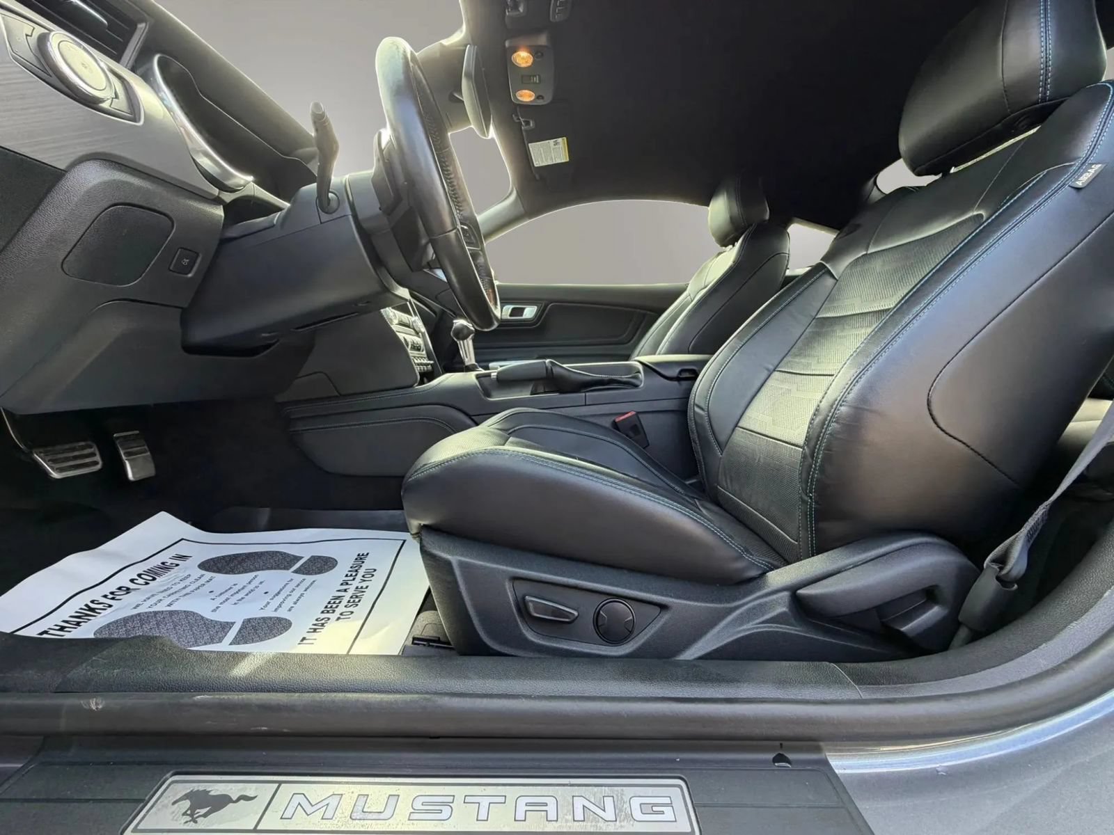 Used 2022 Ford Mustang Premium w/ Equipment Group 201A RWD image 10