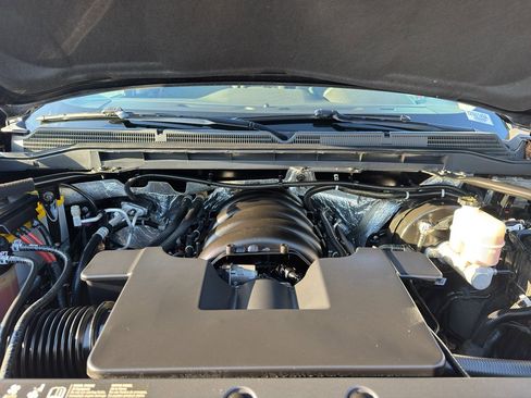 Used 2018 GMC Sierra 1500 SLT w/ SLT Premium Package image 10