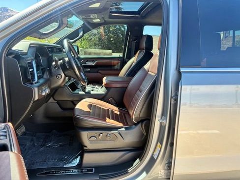 Used 2023 GMC Sierra 1500 Denali Ultimate image 12