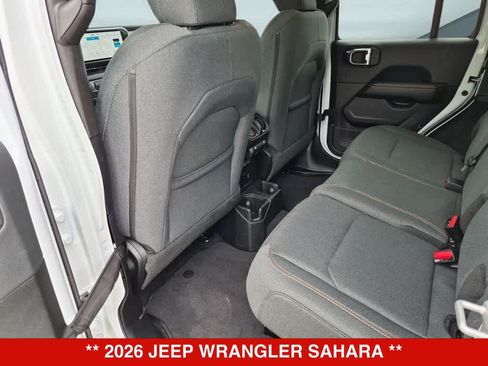 Used 2026 Jeep Wrangler Unlimited Sahara AWD/4WD image 17