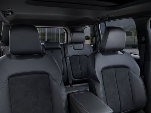 New 2026 Jeep Grand Cherokee Altitude image 26