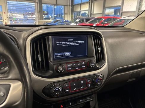 Used 2015 GMC Canyon SLE w/ SLE Convenience Package image 24