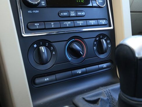 Used 2008 Ford Mustang GT Premium image 31