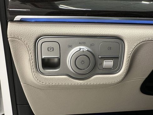 New 2026 Mercedes-Benz GLE 350 4MATIC image 34