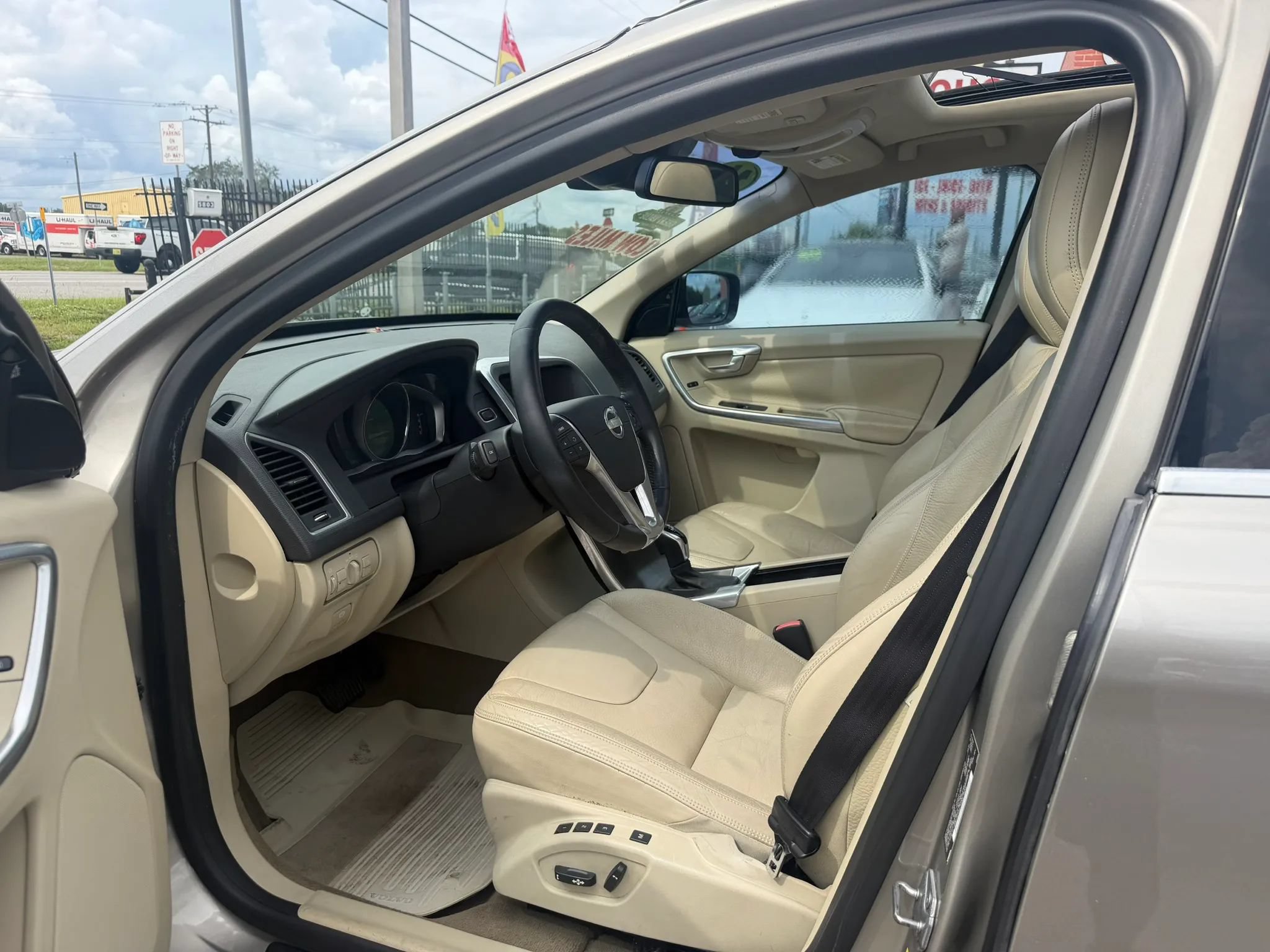 Used 2014 Volvo XC60 3.2 FWD image 7