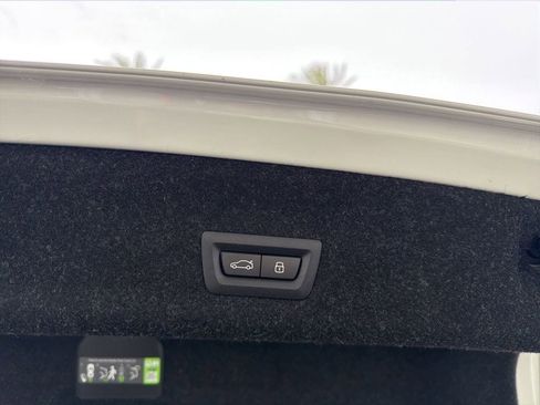 New 2026 BMW 330i Sedan w/ Convenience Package RWD image 20