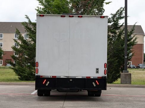 Used 2018 Ford E-450 and Econoline 450 Super Duty w/ Power Windows & Locks Group RWD image 6