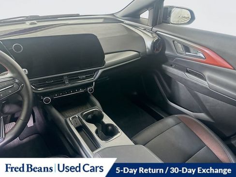 Certified 2024 Chevrolet Equinox EV RS AWD/4WD image 28