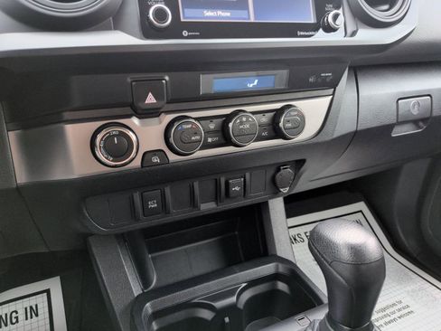 Used 2023 Toyota Tacoma SR image 18
