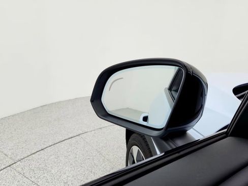 New 2026 Volvo XC40 B5 Plus w/ Protection Package Premier image 19