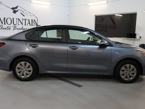 Used 2019 Kia Rio S FWD image 8