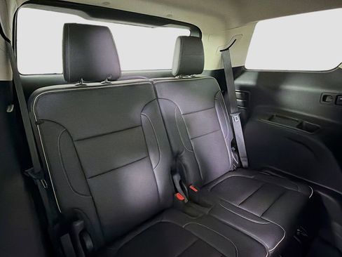 Used 2023 GMC Acadia Denali w/ Denali Ultimate Package image 31