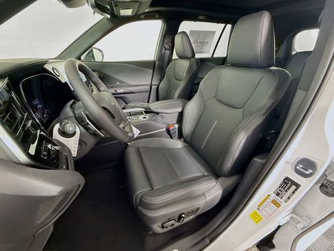 New 2026 Lexus TX 350 AWD image 16