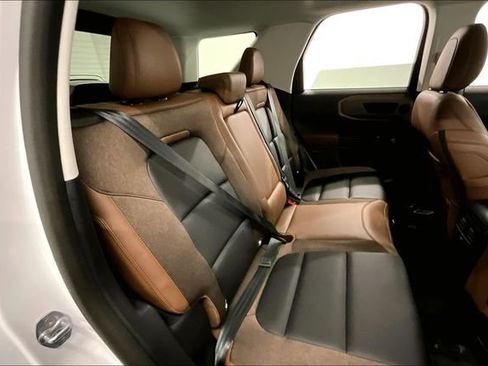Used 2025 Ford Bronco Sport Outer Banks w/ Outer Banks Tech Package+ AWD/4WD image 26