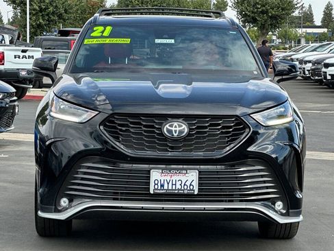 Used 2021 Toyota Highlander XSE image 9