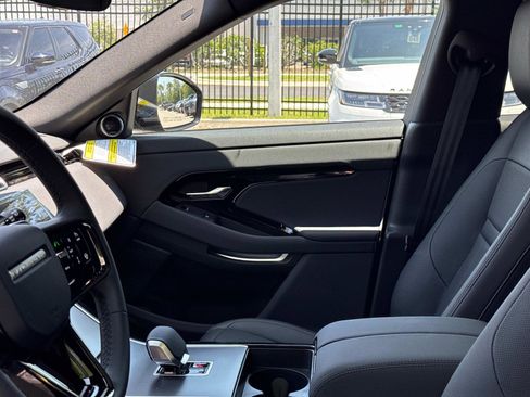 New 2026 Land Rover Range Rover Evoque S image 19