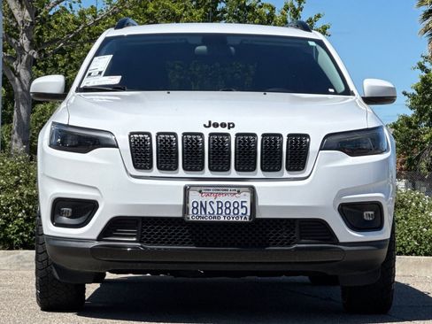 Used 2020 Jeep Cherokee Latitude Plus AWD/4WD image 5