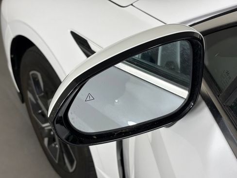 Used 2025 Hyundai Sonata SEL FWD image 12