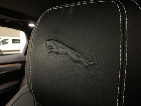 Used 2024 Jaguar F-PACE R-Dynamic S image 72