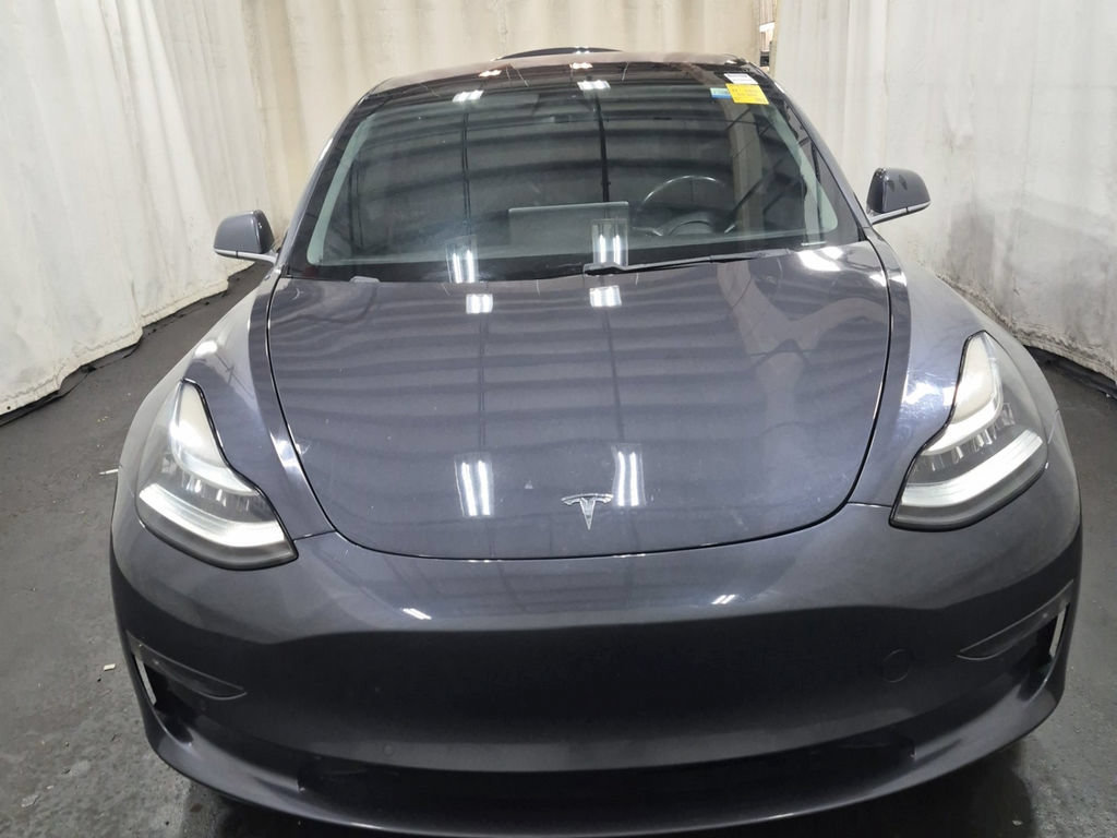 Used 2018 Tesla Model 3 Long Range RWD image 2