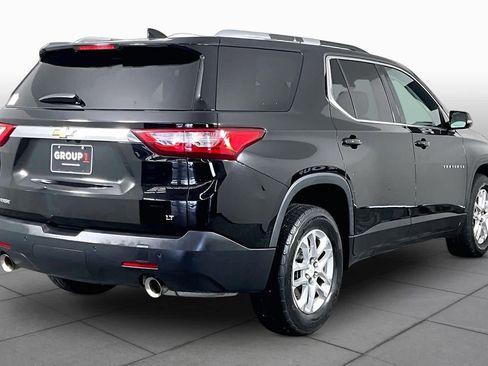 Used 2018 Chevrolet Traverse LT FWD image 13