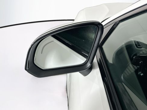 Used 2023 Volvo C40 P8 Recharge Plus AWD/4WD image 16