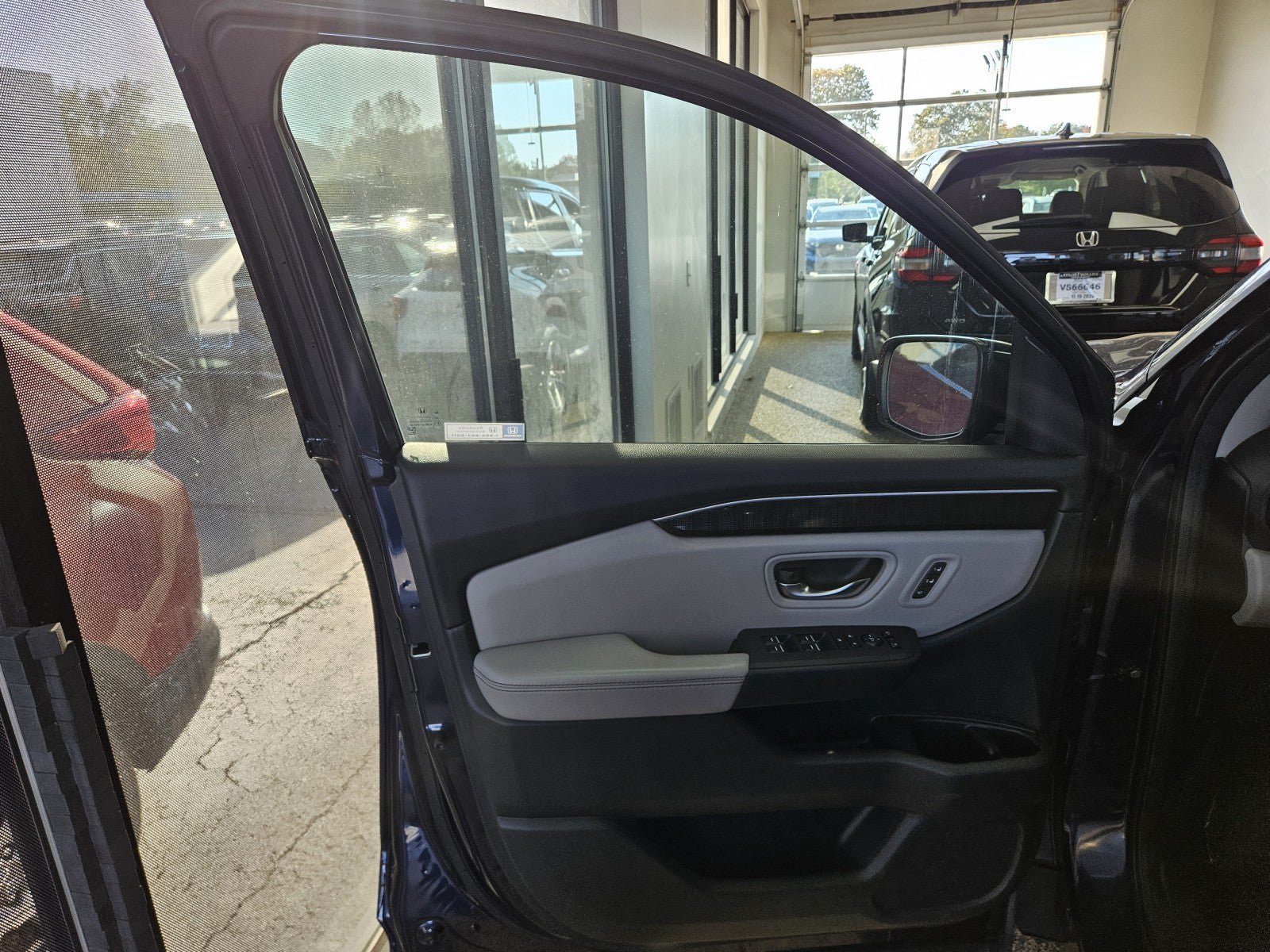 Used 2024 Honda Pilot Elite image 19