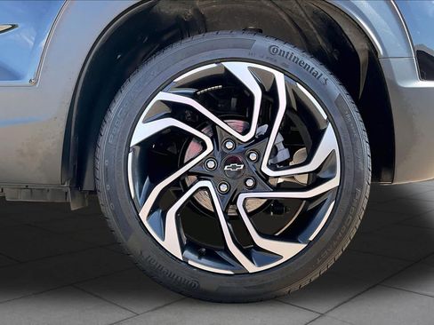 Used 2024 Chevrolet TrailBlazer RS w/ Convenience Package AWD/4WD image 19