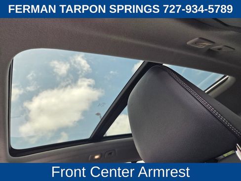 Certified 2026 Volvo XC40 B5 Plus AWD/4WD image 24