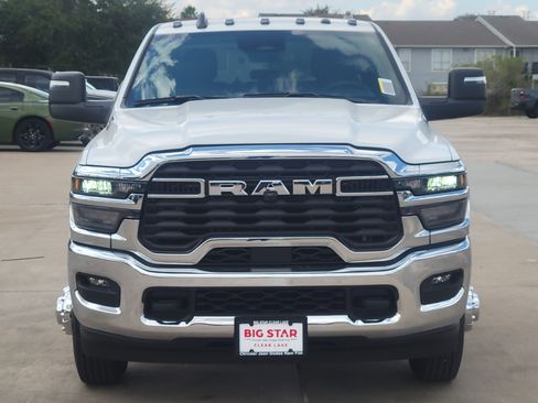 New 2026 RAM 3500 Tradesman w/ Chrome Appearance Group A image 8
