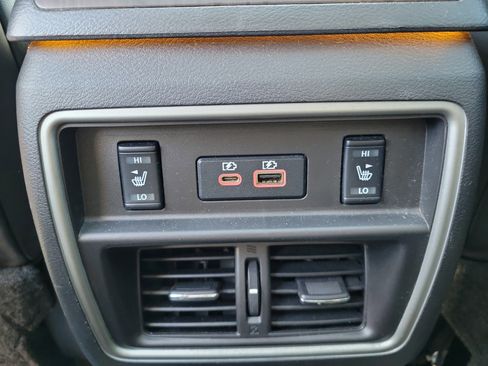 Used 2019 Nissan Murano Platinum image 11