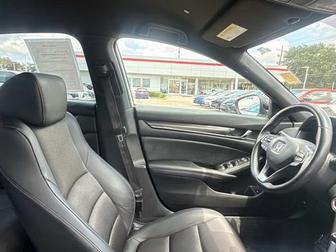 Used 2022 Honda Accord Sport image 14