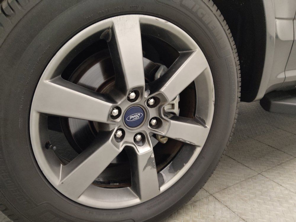 Used 2016 Ford F150 Lariat RWD image 31