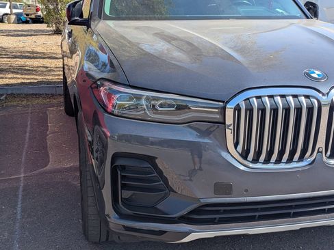 Used 2021 BMW X7 xDrive40i w/ Parking Assistance Package image 15