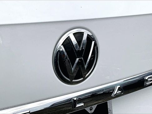 Used 2019 Volkswagen Atlas SEL image 30