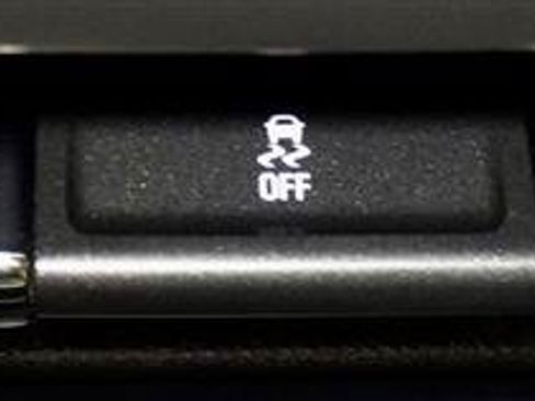 Used 2017 GMC Sierra 1500 SLT w/ SLT Premium Package RWD image 20