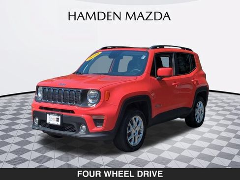 Used 2019 Jeep Renegade Latitude w/ Popular Equipment Group AWD/4WD image 8