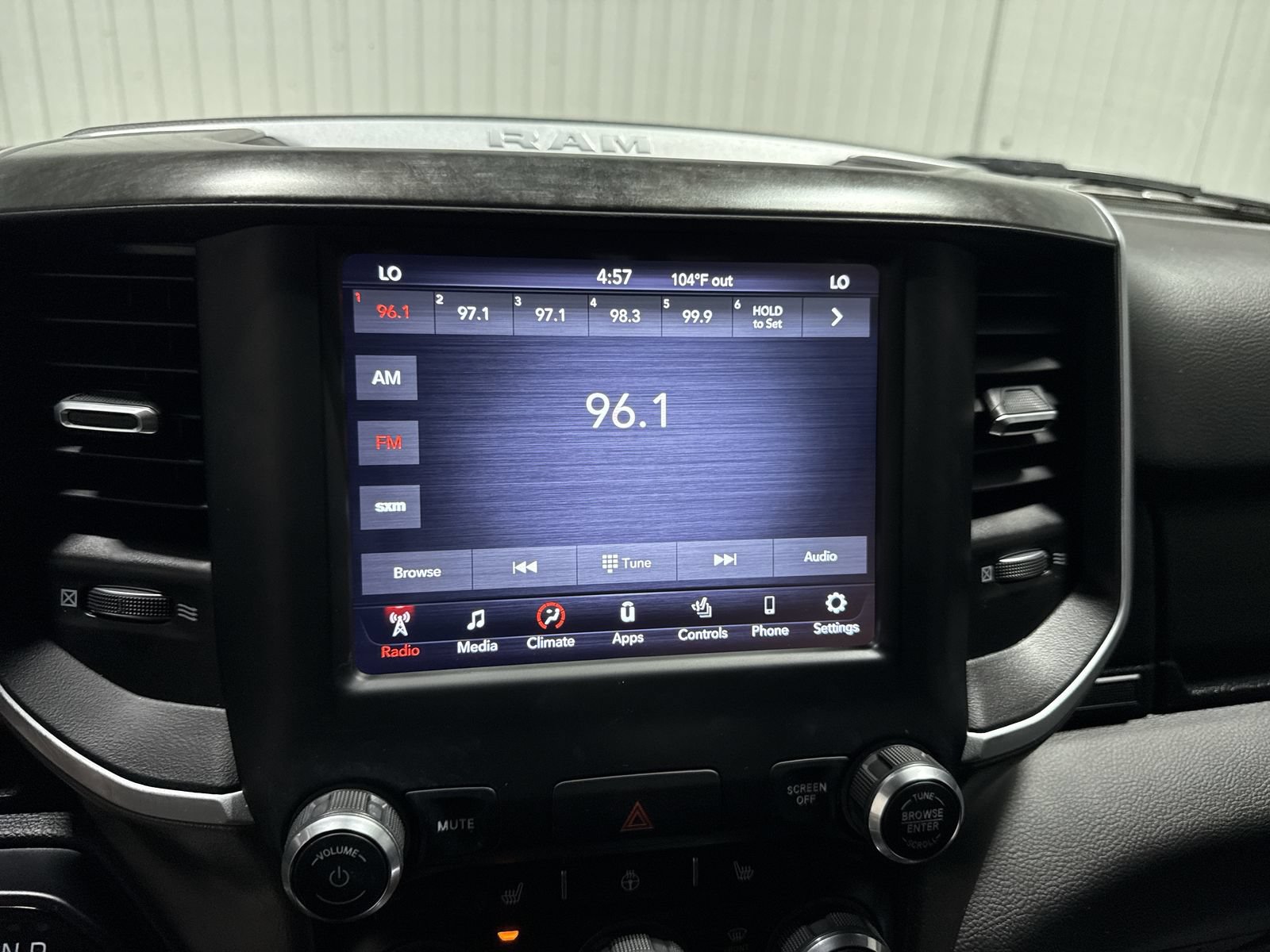 Used 2020 RAM 1500 Lone Star RWD image 13
