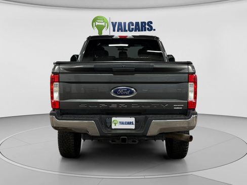 Used 2018 Ford F250 XLT AWD/4WD image 4