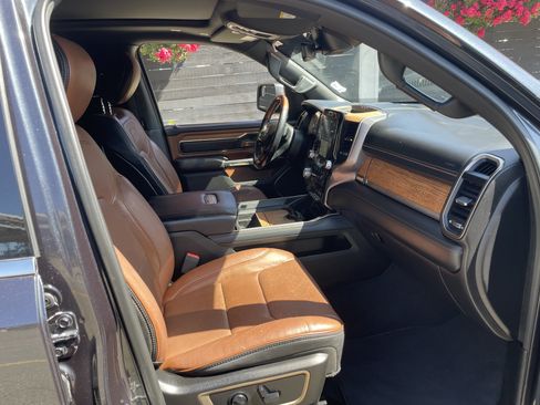 Used 2019 RAM 1500 Limited AWD/4WD image 4