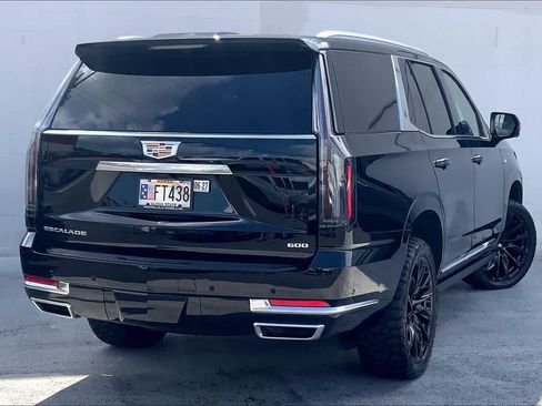 Used 2025 Cadillac Escalade Premium Luxury AWD/4WD image 22