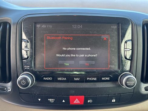 Used 2014 FIAT 500L Lounge FWD image 21