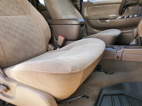 Used 2003 Toyota Tacoma w/ SR5 Package image 35