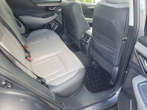 Used 2023 Subaru Outback Limited AWD/4WD image 12