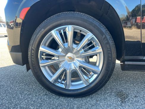 Used 2023 Chevrolet Tahoe High Country w/ Premium Package 2 image 39